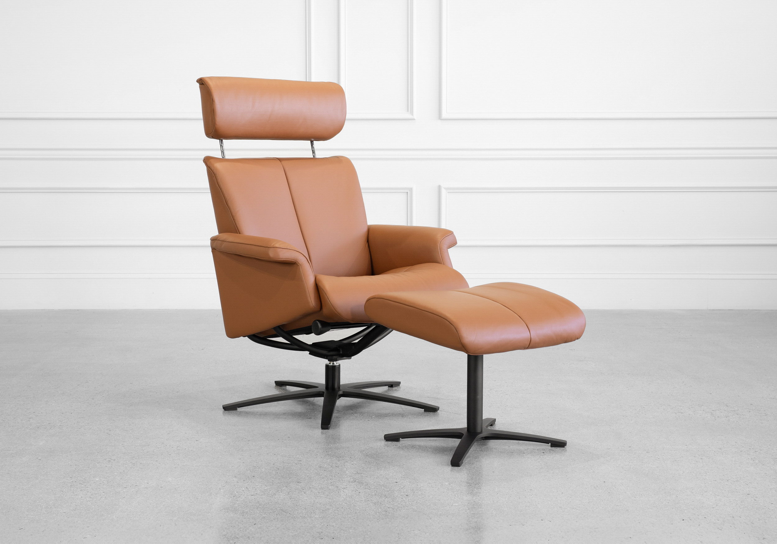 Sterling Leather Recliner in Cognac - Angle - Headrest