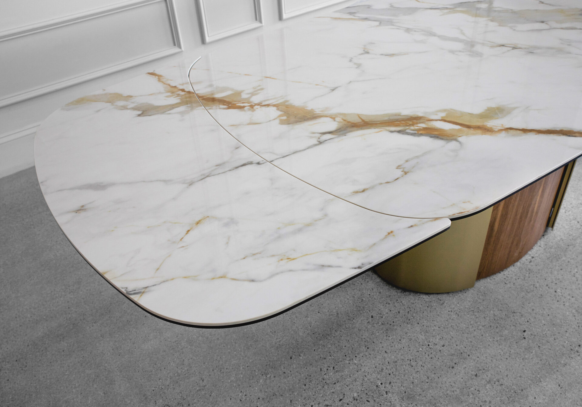 Campinas Dining Table - Close Up Campinas Dining Table - Close Up