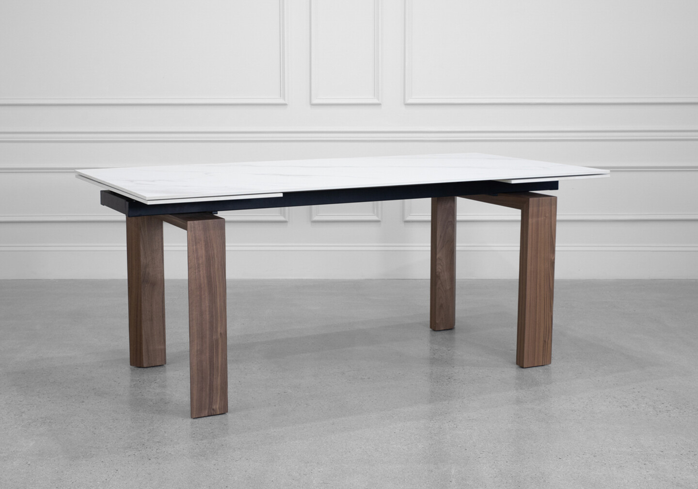 Caracas White Ceramic Dining Table - Angle