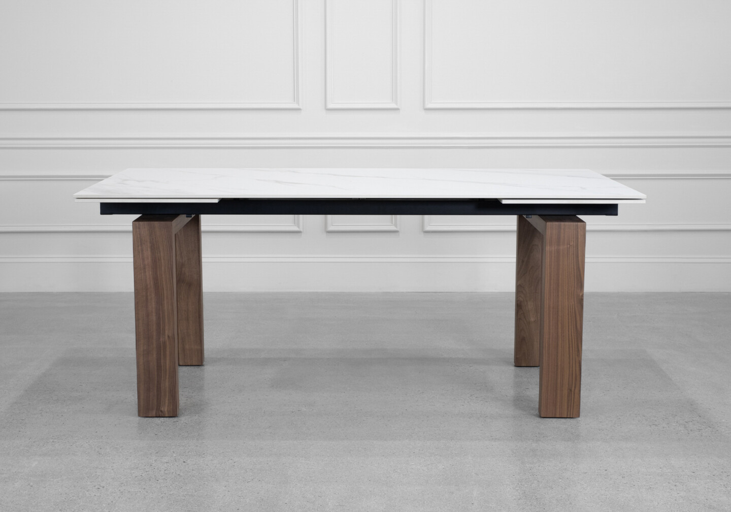 Caracas White Ceramic Dining Table - Front