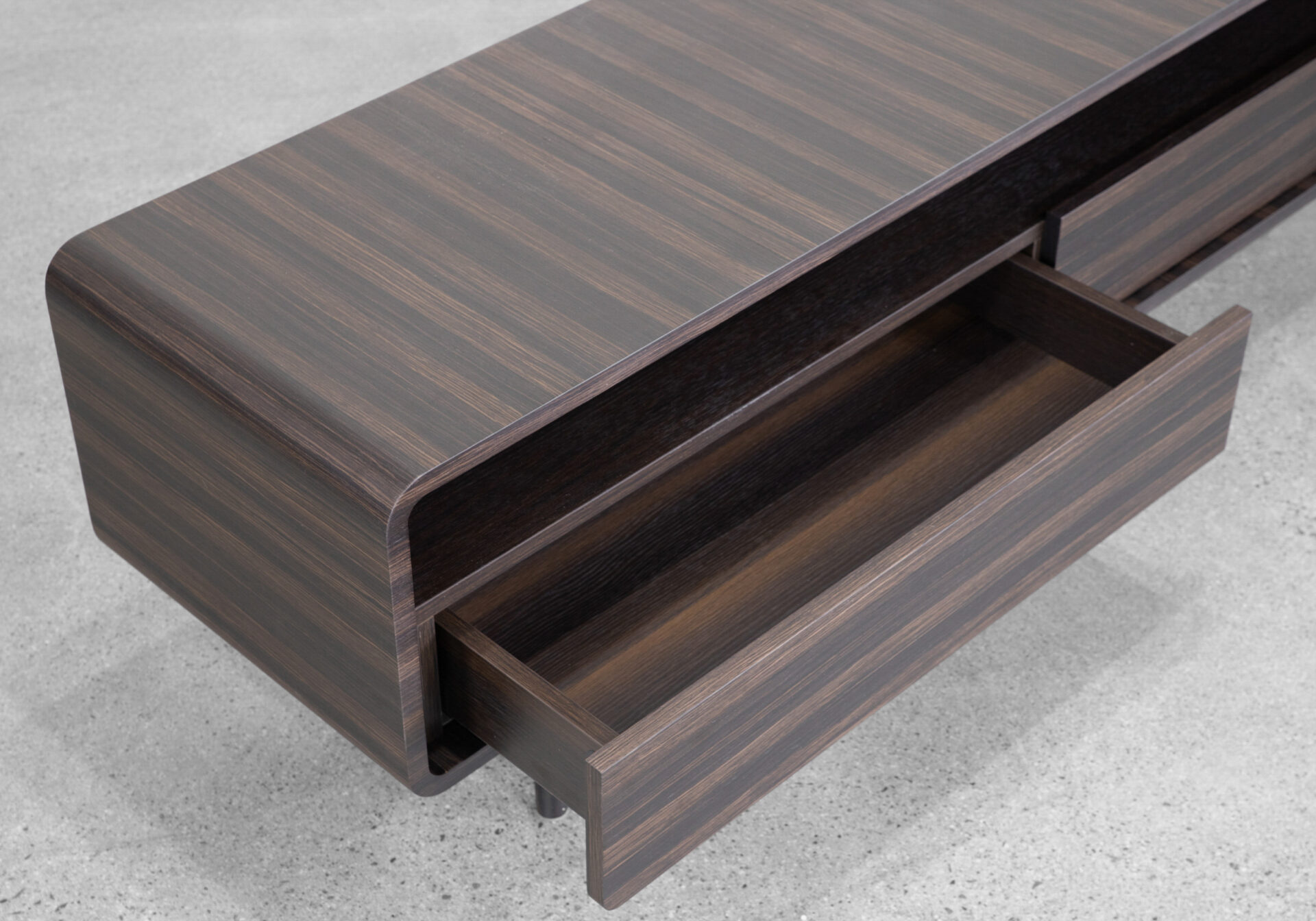 Kodiak Tv Stand in Smoked Oak - Close up - Drawers