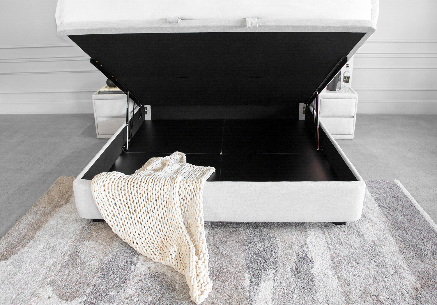 Lia Upholstered Bed in Gimma Silver - Storage