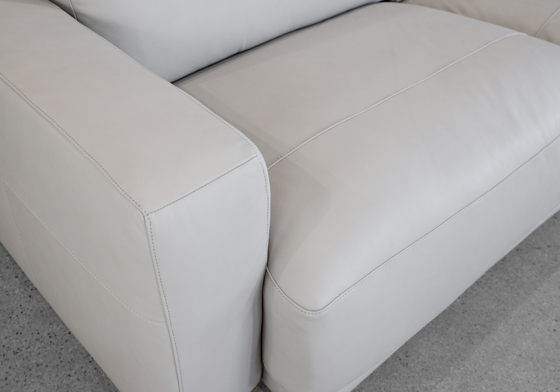 Sarasota Leather Sofa in Light Grey - Close Up Sarasota Leather Sofa in Light Grey - Close Up