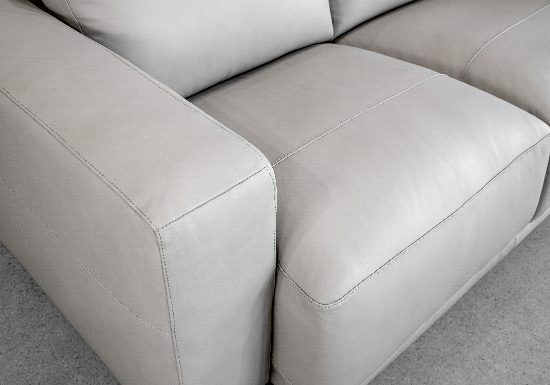 Sarasota Loveseat in Light Grey - Close Up Sarasota Loveseat in Light Grey - Close Up