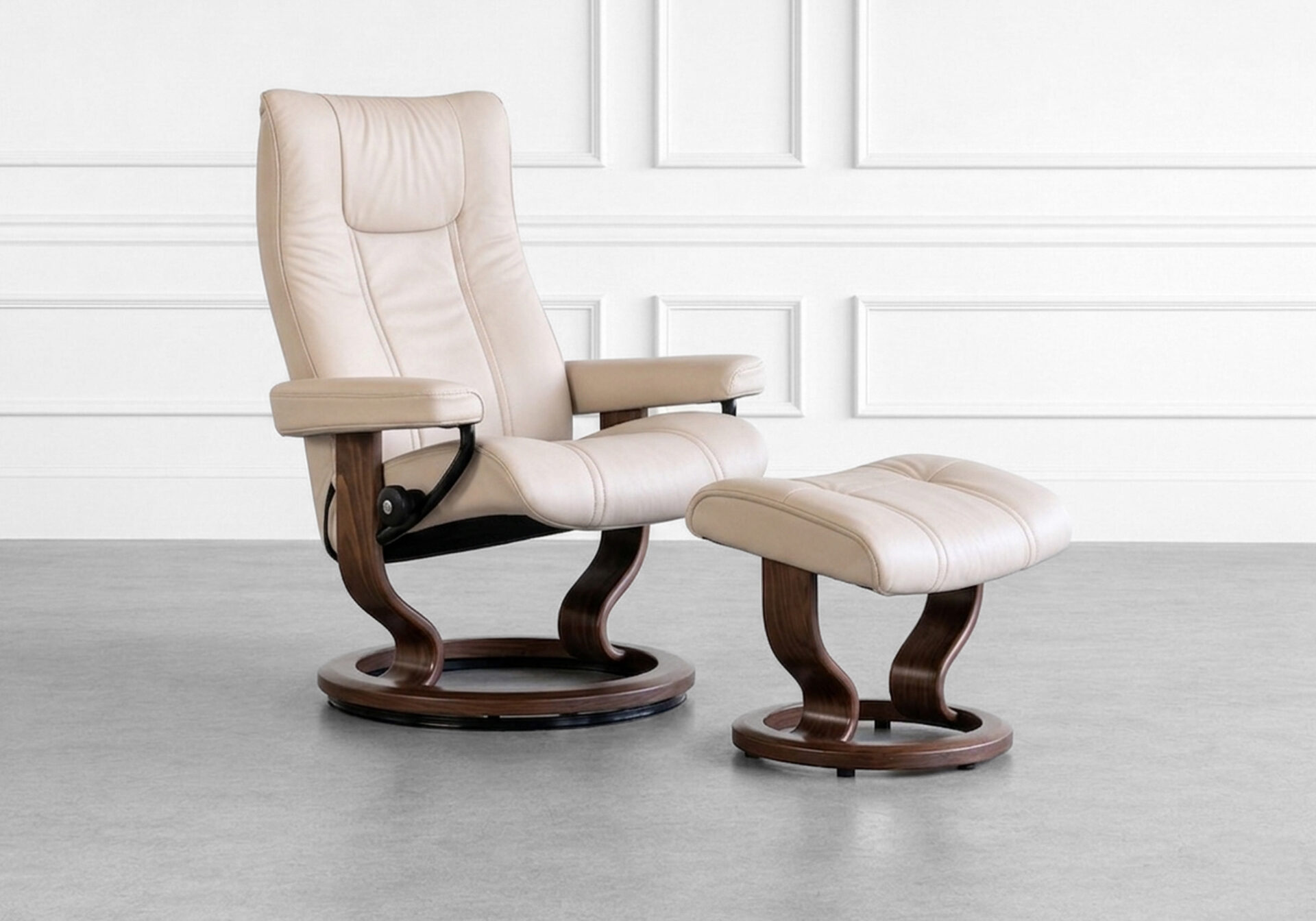 Wing Classic - Beige & New Walnut