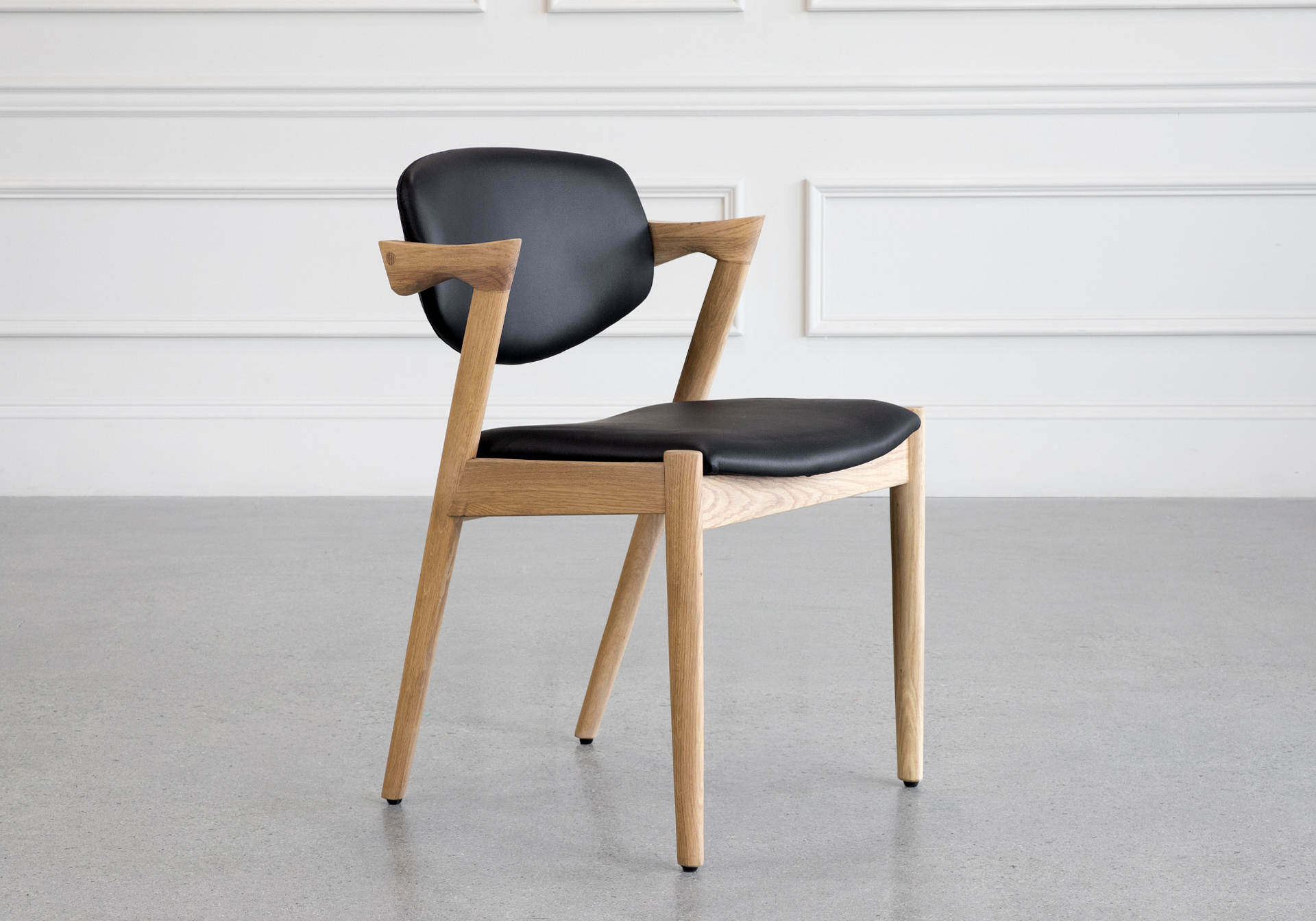 Karen Leather D-Chair - Oak & Black - Angle