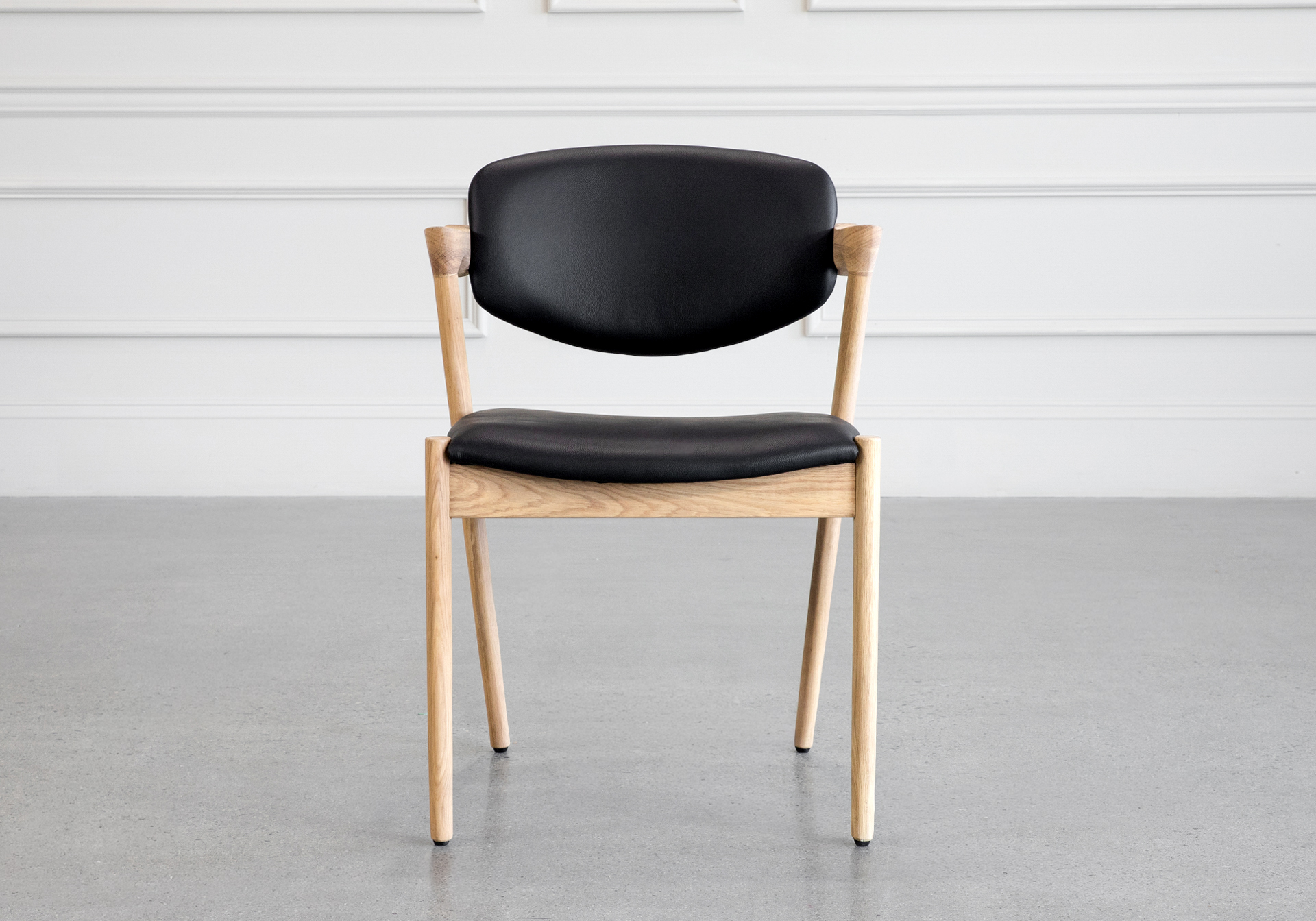 Karen Leather D-Chair - Oak & Black - Front