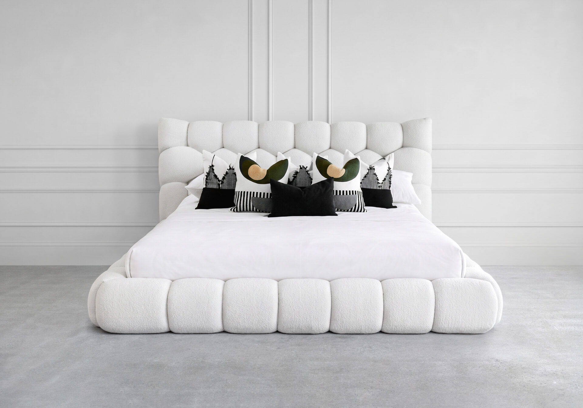 Rollo Bed - Front
